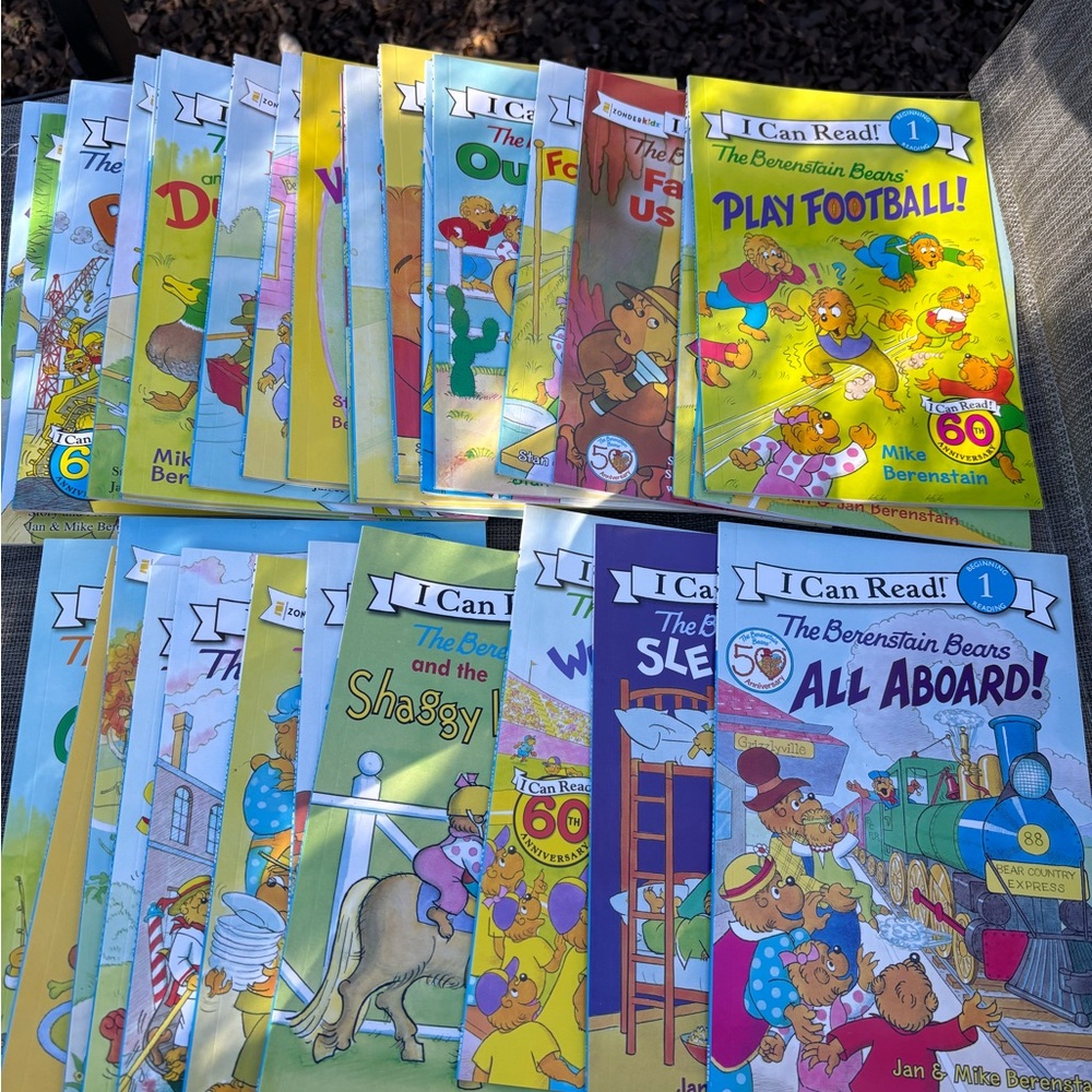 34-book bundle I Can Read! The Berenstain Bears Paperback Book Lot